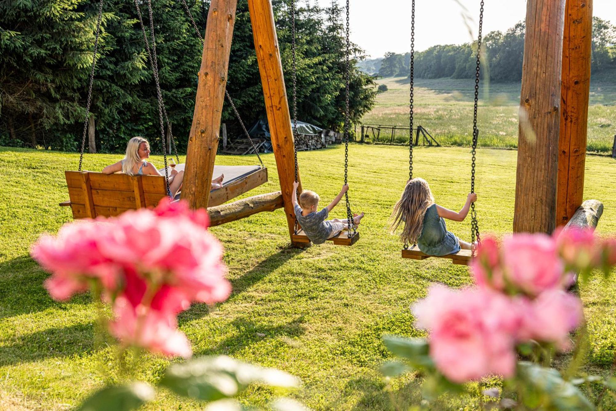 Wellnessparadies Mit Sauna Und Whirlpool Krakow am See Exteriör bild