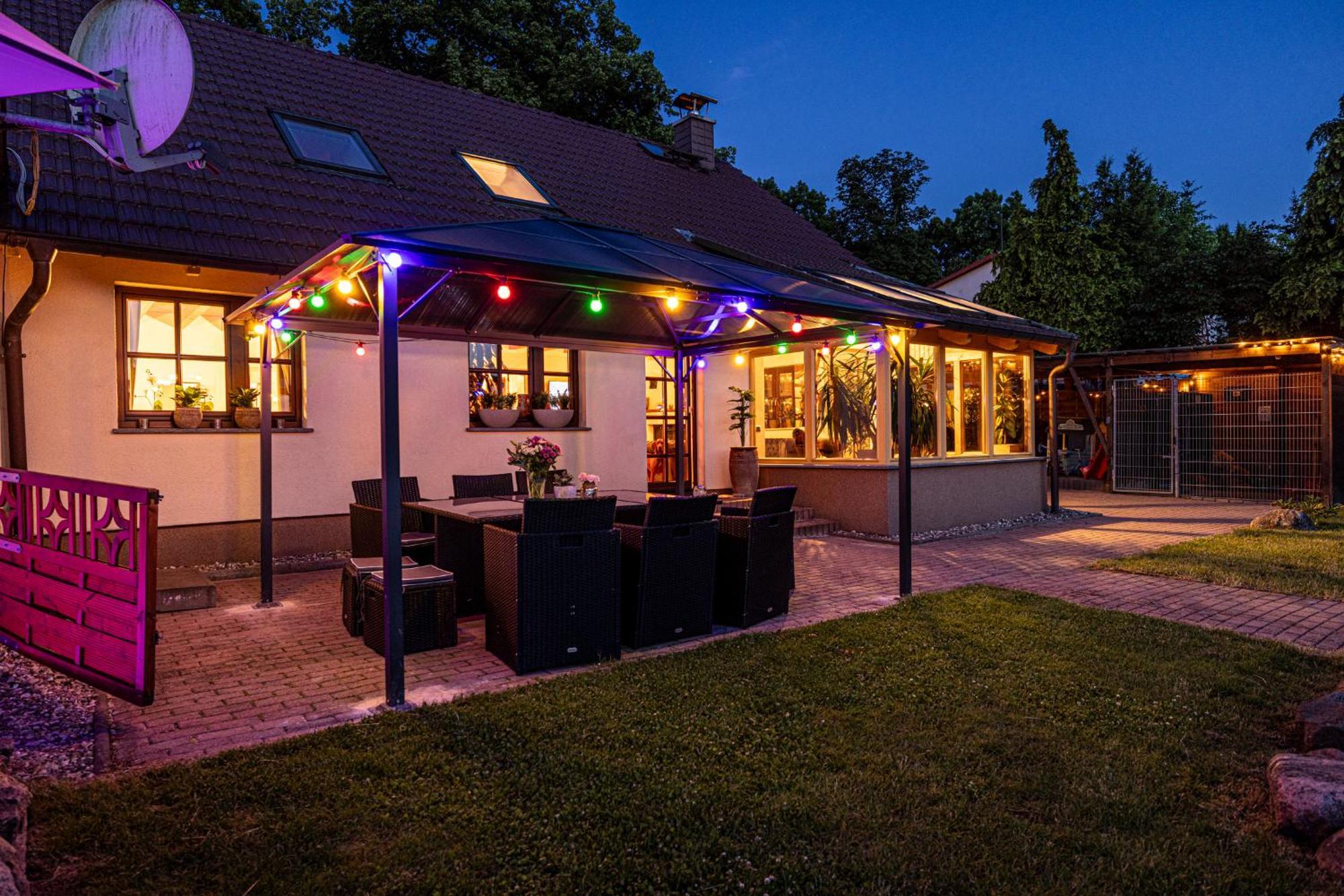 Wellnessparadies Mit Sauna Und Whirlpool Krakow am See Exteriör bild